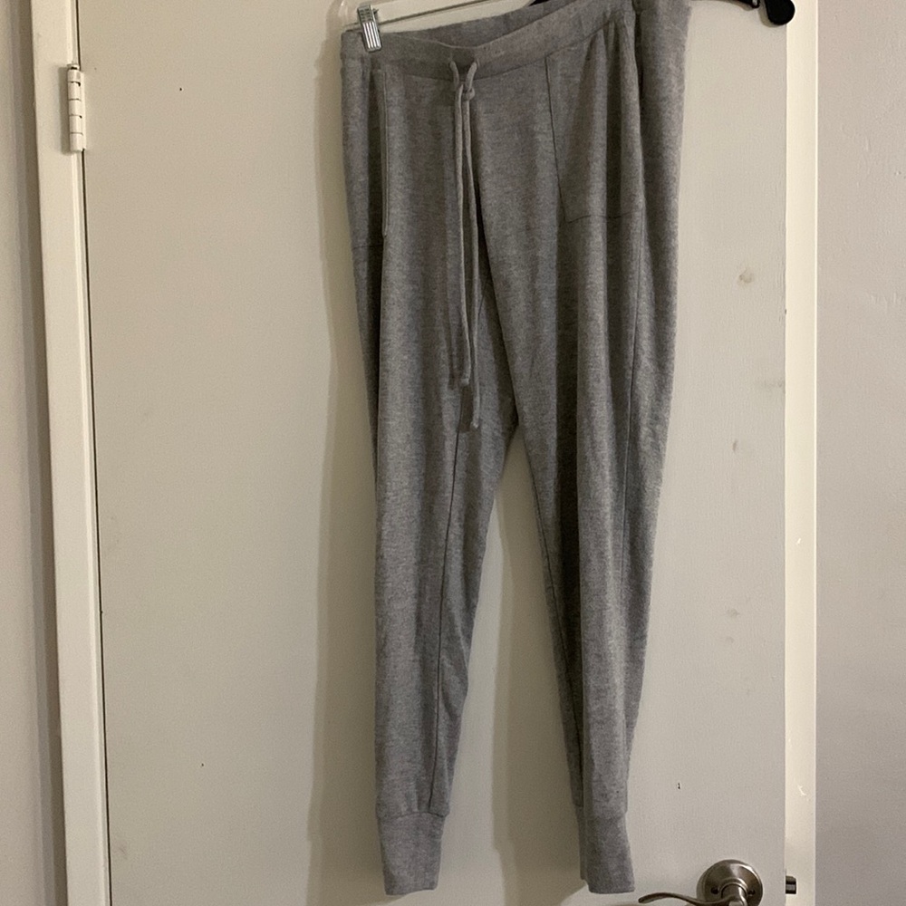 Maternity sleep joggers